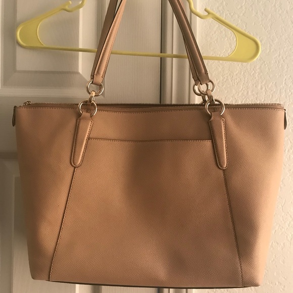 Ava Tote Purse in Nude - Picture 5 of 5